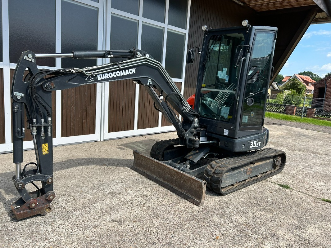 Eurocomach 35ZT - Miniexcavadora: foto 1 Eurocomach 35ZT - Miniexcavadora: foto 1