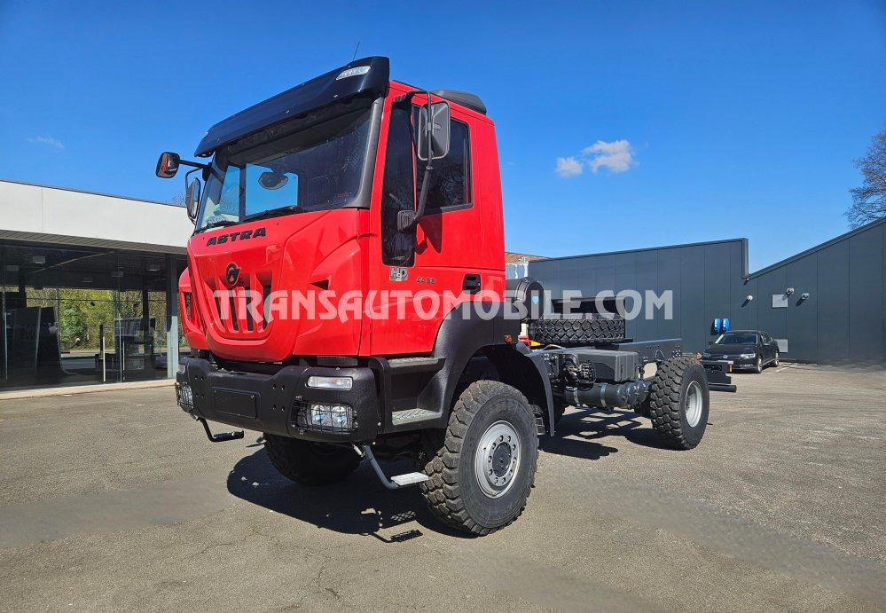 IVECO ASTRA HD9 44.38 12.9L TURBO DIESEL chassis cab heavy duty 4x4 single rear - EXPORT OUT EU - Camión chasis: foto 2 IVECO ASTRA HD9 44.38 12.9L TURBO DIESEL chassis cab heavy duty 4x4 single rear - EXPORT OUT EU - Camión chasis: foto 2