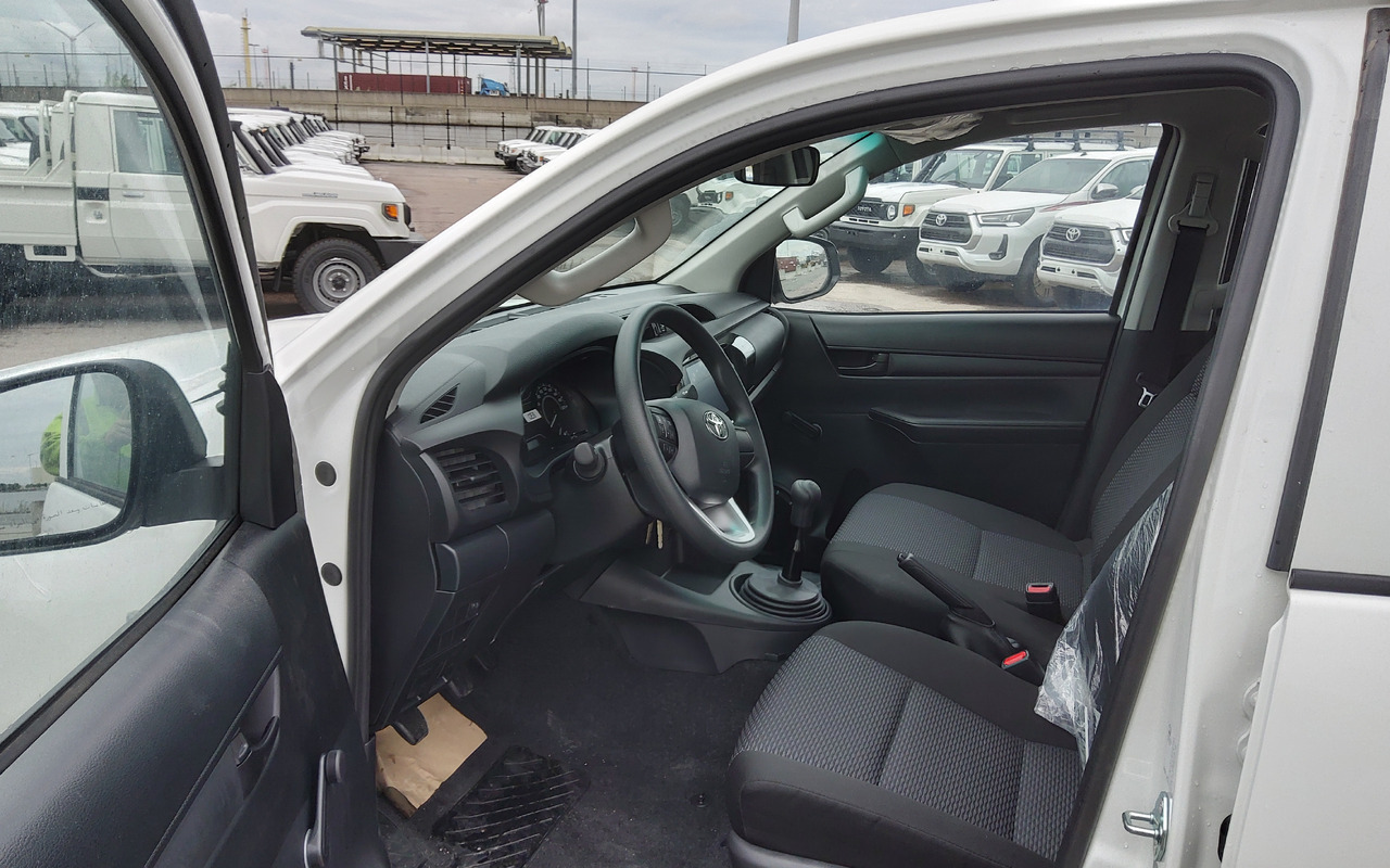 Pick-up nuevo Toyota Hilux / Revo Pick-up double cabin pack security 2.4L Turbo Diesel Manual: foto 9 Pick-up nuevo Toyota Hilux / Revo Pick-up double cabin pack security 2.4L Turbo Diesel Manual: foto 9