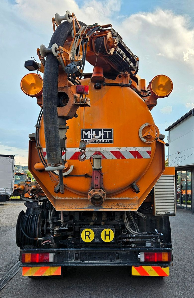 MAN FE35.410 8x6 Assmann Kanalspüler V2A Recycling - Limpieza de alcantarillado: foto 4 MAN FE35.410 8x6 Assmann Kanalspüler V2A Recycling - Limpieza de alcantarillado: foto 4