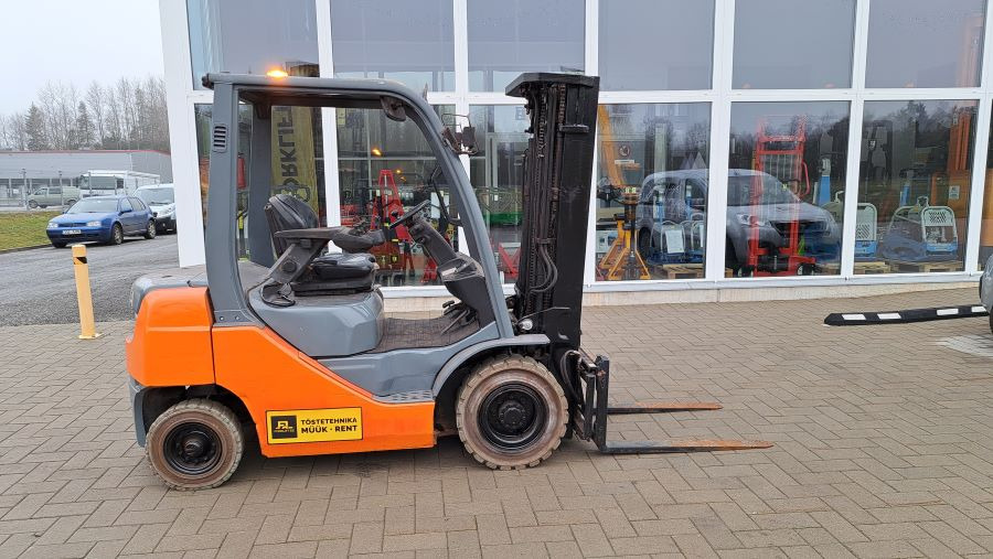 Carretilla elevadora diésel Toyota 02-8FDF20: foto 8