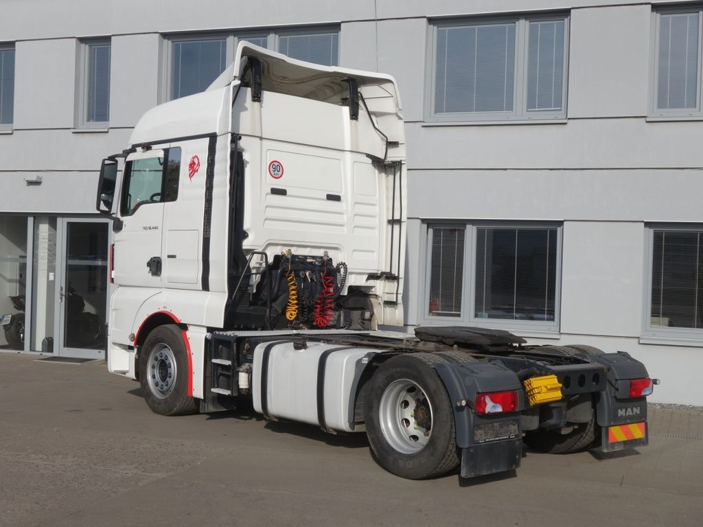 MAN TGX 18.440 XLX E6 ST, Retarder - Cabeza tractora: foto 4 MAN TGX 18.440 XLX E6 ST, Retarder - Cabeza tractora: foto 4