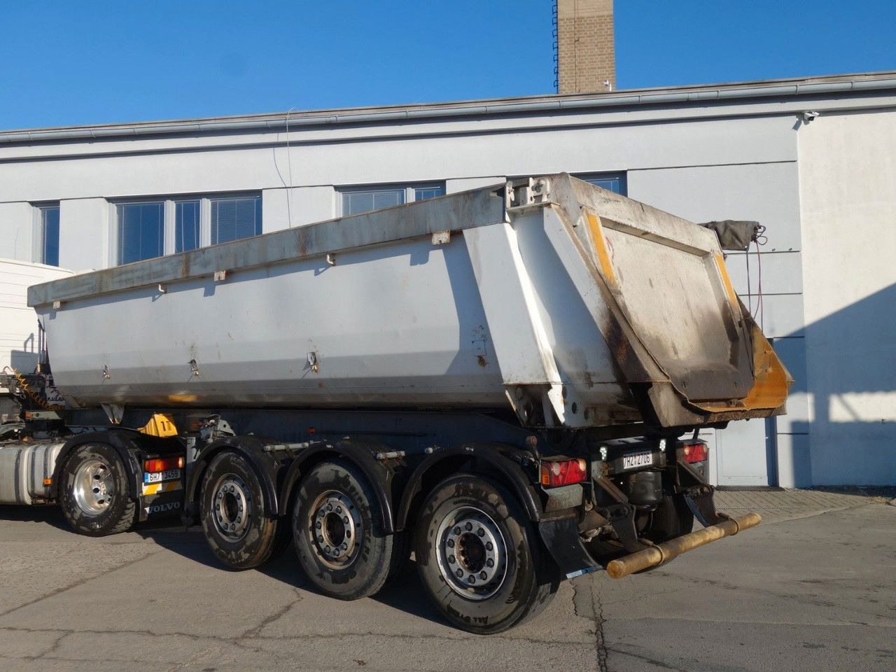 Schmitz Cargobull SKI 24-7.2 Kipper - Semirremolque volquete: foto 5 Schmitz Cargobull SKI 24-7.2 Kipper - Semirremolque volquete: foto 5