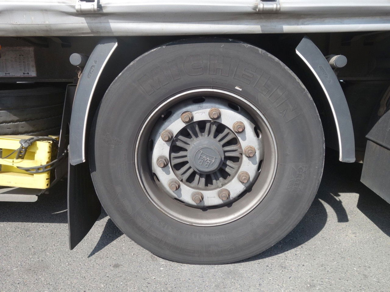 Camión lona Volvo FH 460 XL 6x2, 120 cbm, Durchfahren: foto 7