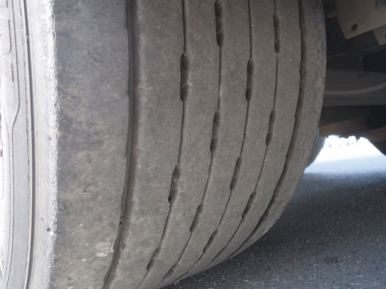 Camión lona Volvo FH 460 XL 6x2, 120 cbm, Durchfahren: foto 9