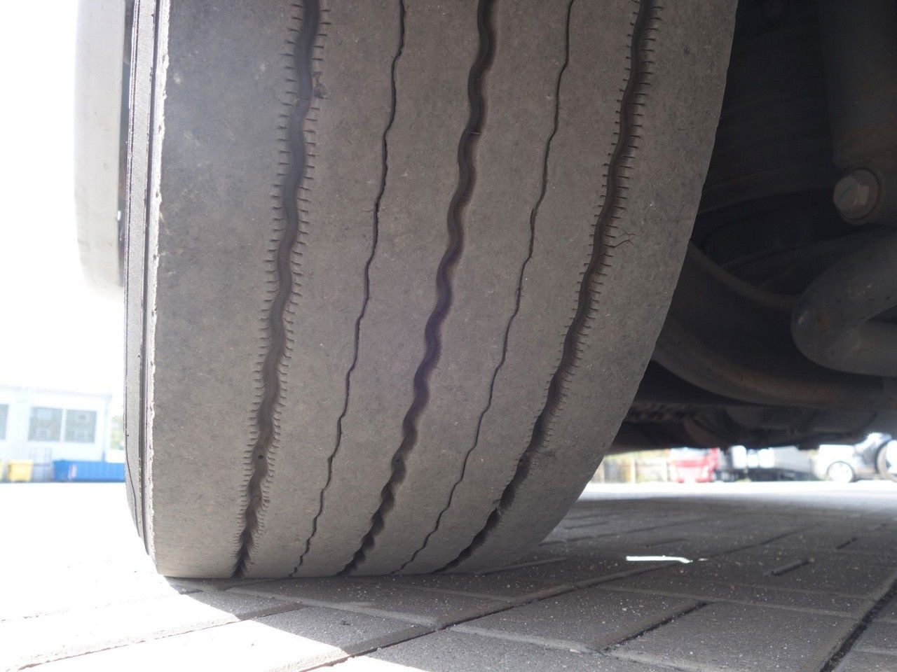 Camión lona Volvo FH 460 XL 6x2, 120 cbm, Durchfahren: foto 14