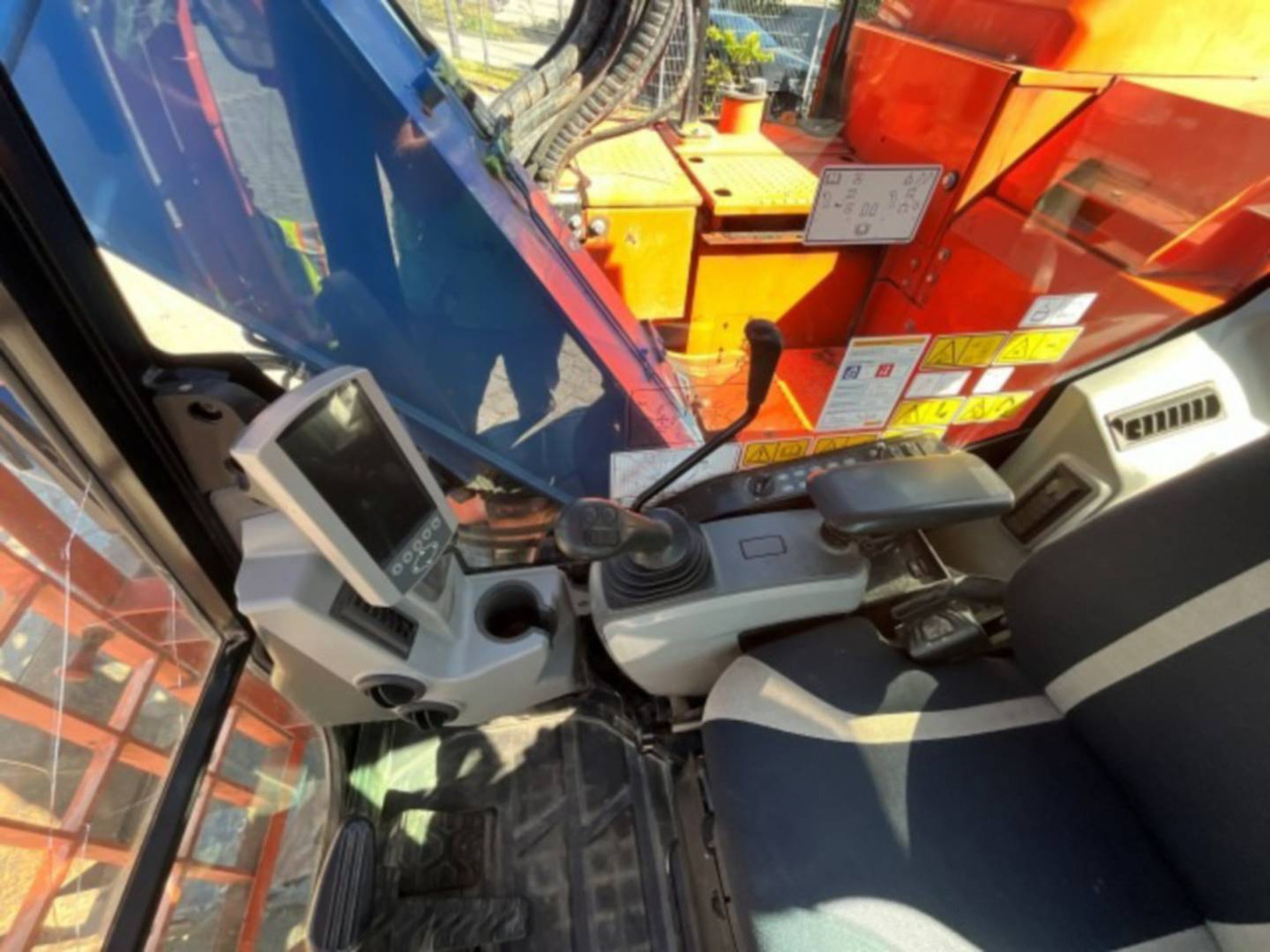 Excavadora de cadenas CAT 315FLCR: foto 8 Excavadora de cadenas CAT 315FLCR: foto 8