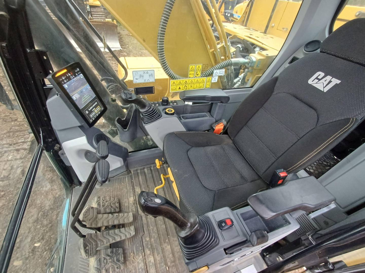 Excavadora de cadenas CAT 323-07: foto 11 Excavadora de cadenas CAT 323-07: foto 11