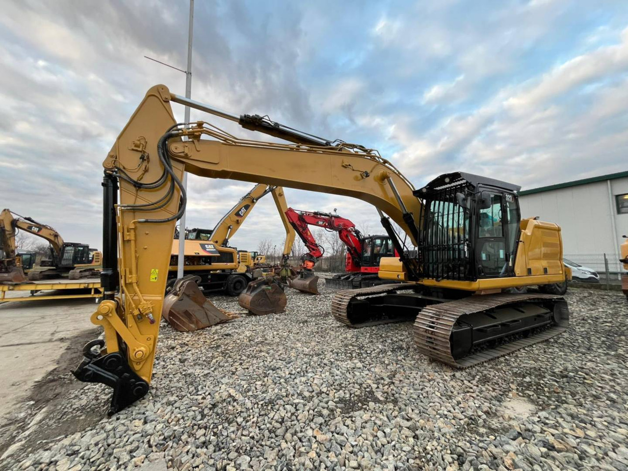 CAT 323-07 - Excavadora de cadenas: foto 1 CAT 323-07 - Excavadora de cadenas: foto 1