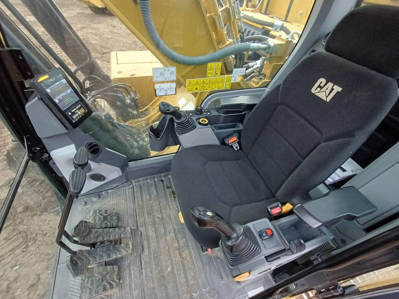 Excavadora de cadenas CAT 330-07GC: foto 8 Excavadora de cadenas CAT 330-07GC: foto 8