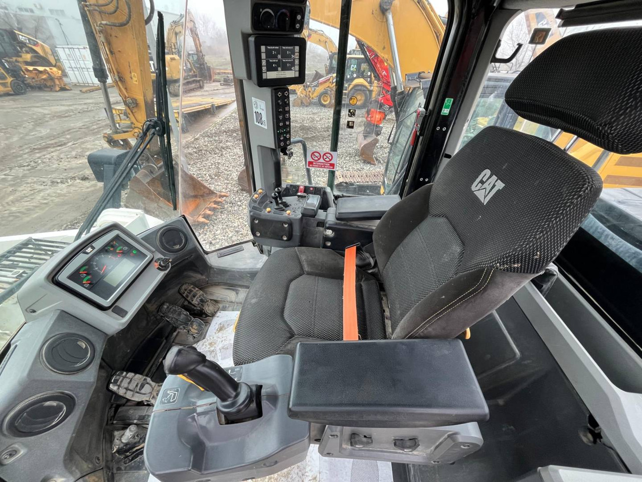 Cargadora de ruedas CAT 966M: foto 9