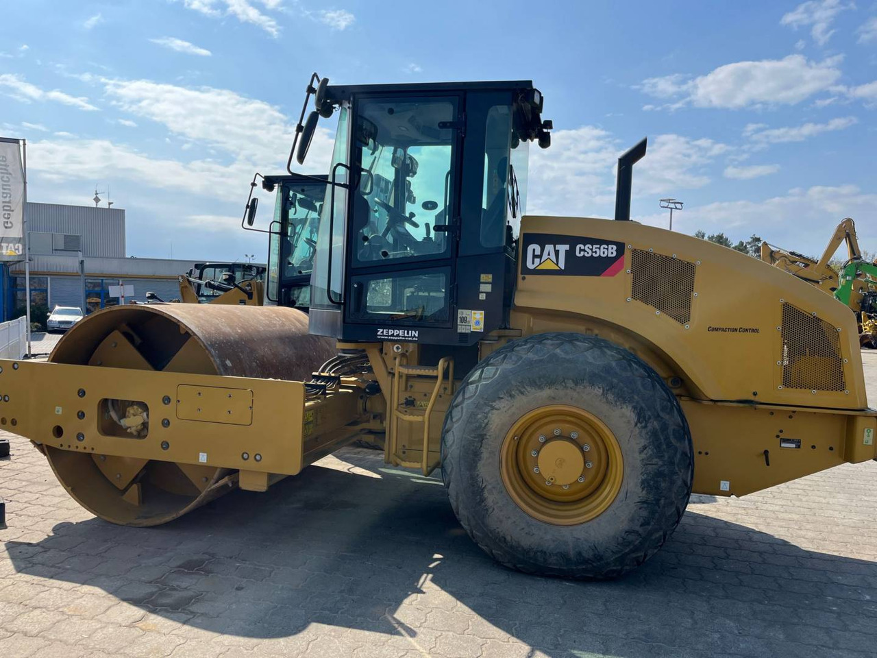 CAT CS56B - Compactador: foto 1 CAT CS56B - Compactador: foto 1