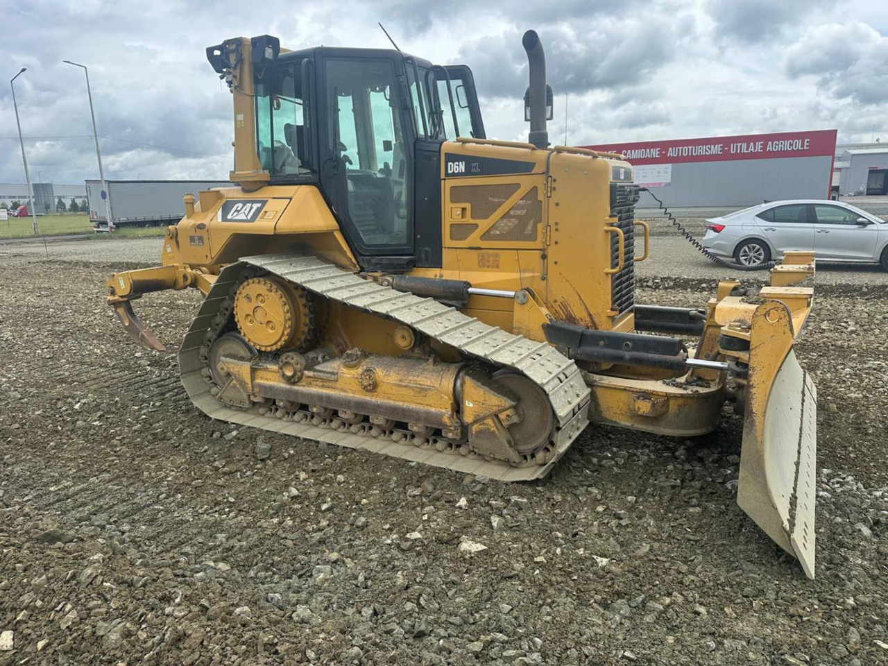 CAT D6NXL - Bulldozer: foto 2 CAT D6NXL - Bulldozer: foto 2