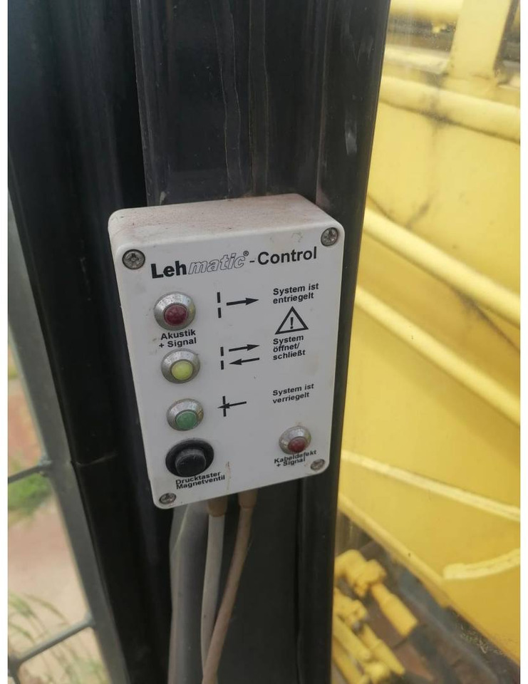 Excavadora de cadenas KOMATSU PC450LCD-6K: foto 11