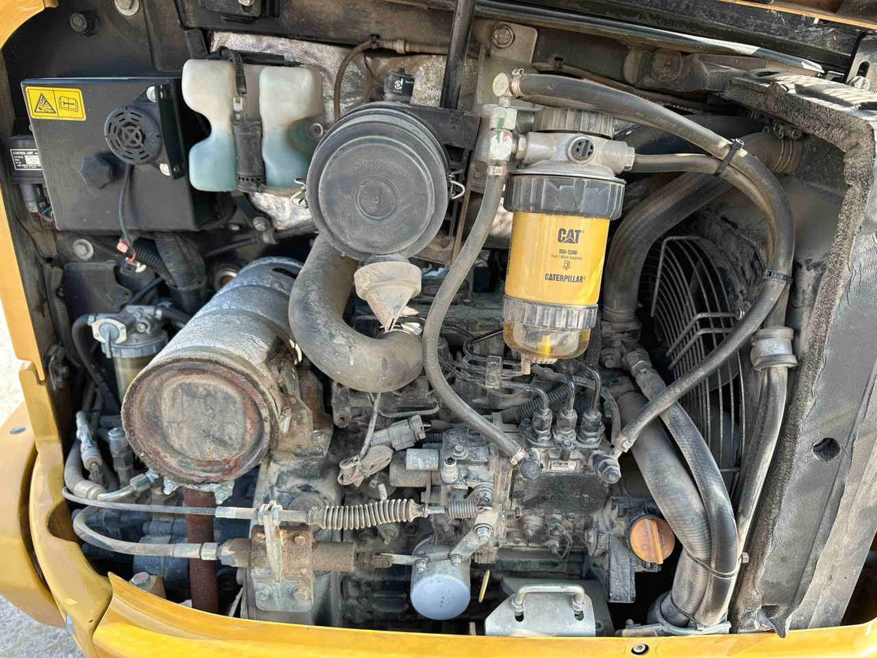 Excavadora de cadenas CAT 302.7DCR: foto 7