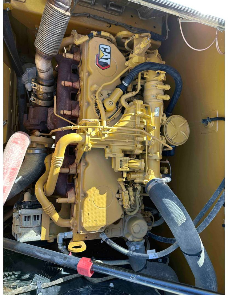 Excavadora de cadenas CAT 323: foto 7