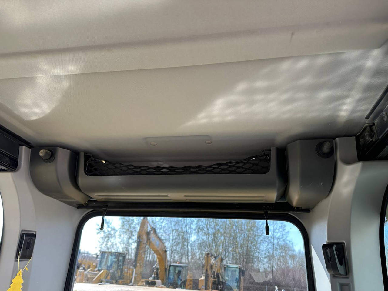 Excavadora de cadenas CAT 323: foto 13