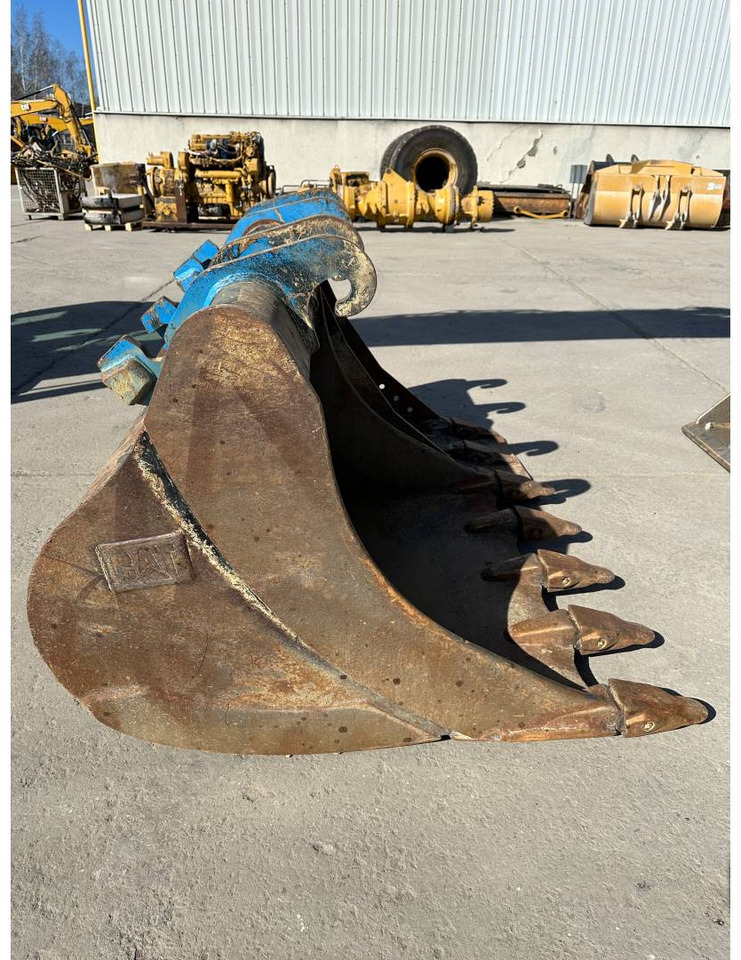 Excavadora de cadenas CAT 323: foto 24