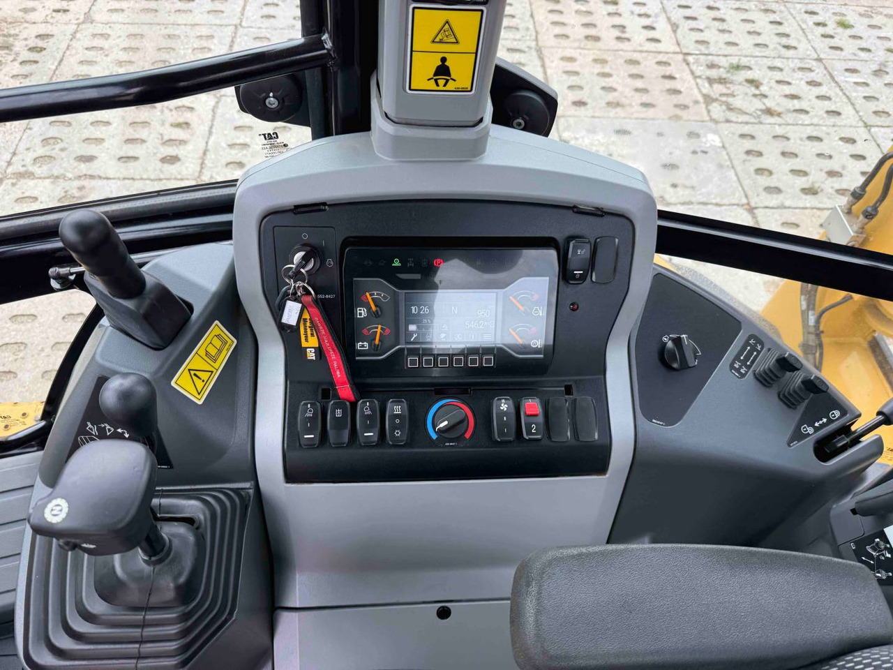 Retroexcavadora CAT 434: foto 9