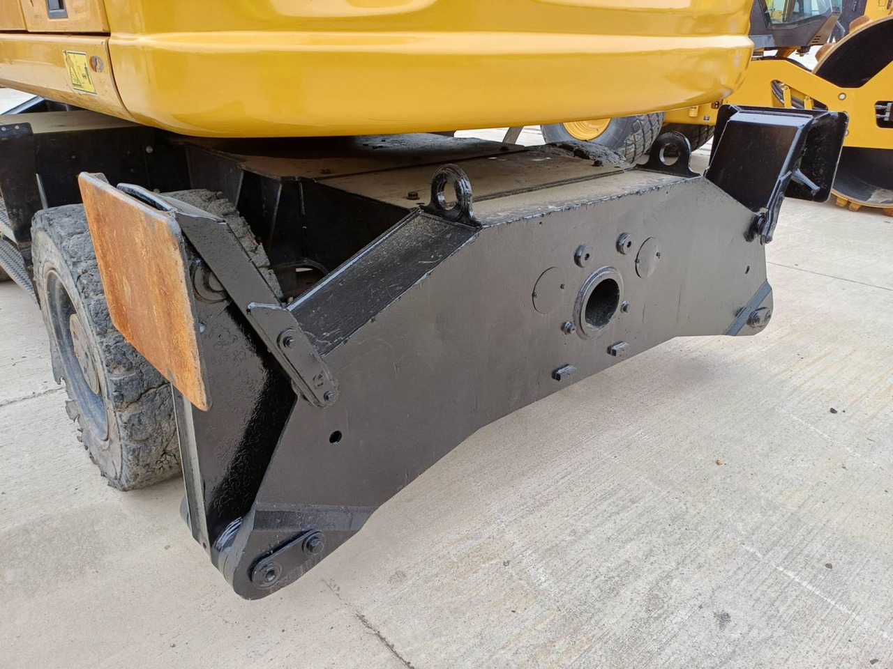 Manipulador de materiales CAT MH3024: foto 16