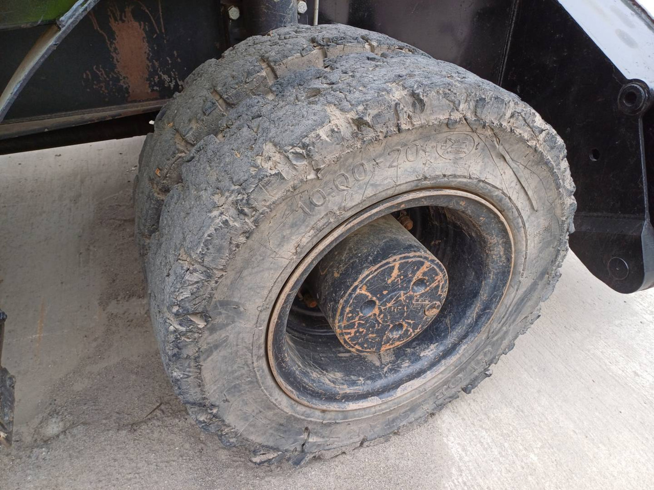 Manipulador de materiales CAT MH3024: foto 13