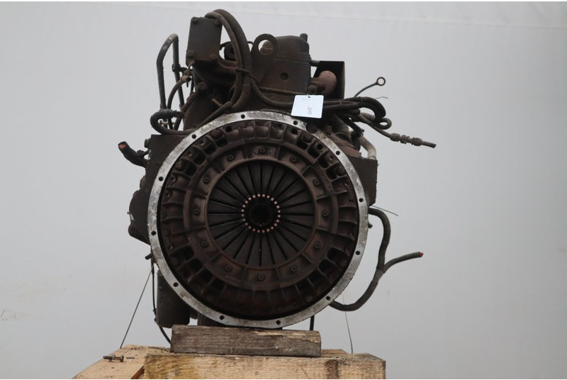 MAN D0826LF07 EURO1 192PS - Motor para Camión: foto 2 MAN D0826LF07 EURO1 192PS - Motor para Camión: foto 2