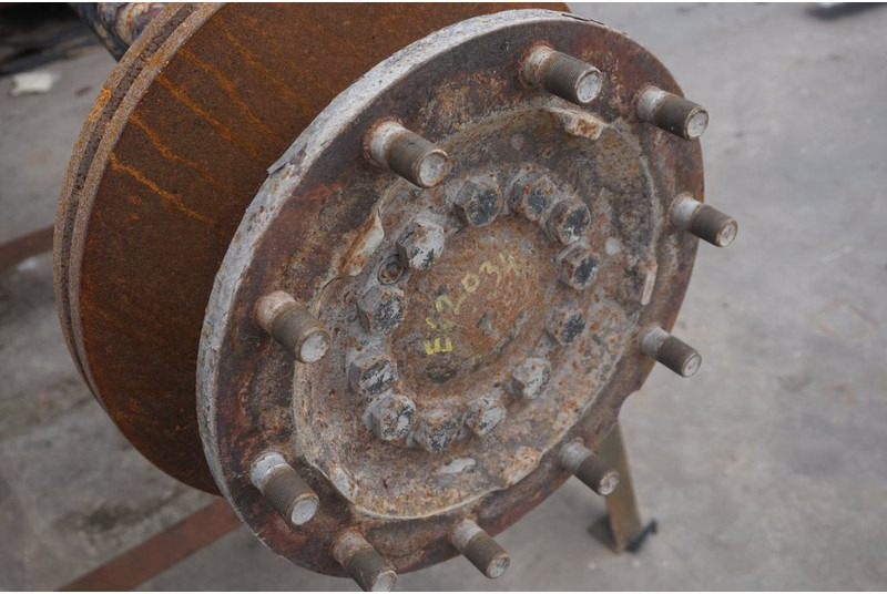 MAN V9-82L-21 - Eje delantero para Camión: foto 2 MAN V9-82L-21 - Eje delantero para Camión: foto 2