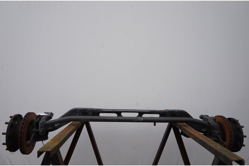 Mercedes-Benz F-8A/C22.5 - Eje delantero para Camión: foto 1 Mercedes-Benz F-8A/C22.5 - Eje delantero para Camión: foto 1