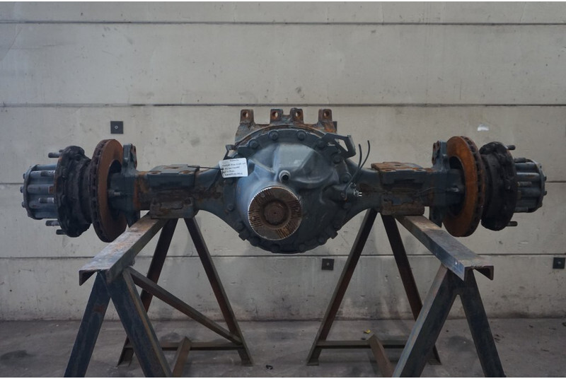 Mercedes-Benz R440-13A/C22.5 41/18 I=2.278 - Eje posterior para Camión: foto 1 Mercedes-Benz R440-13A/C22.5 41/18 I=2.278 - Eje posterior para Camión: foto 1