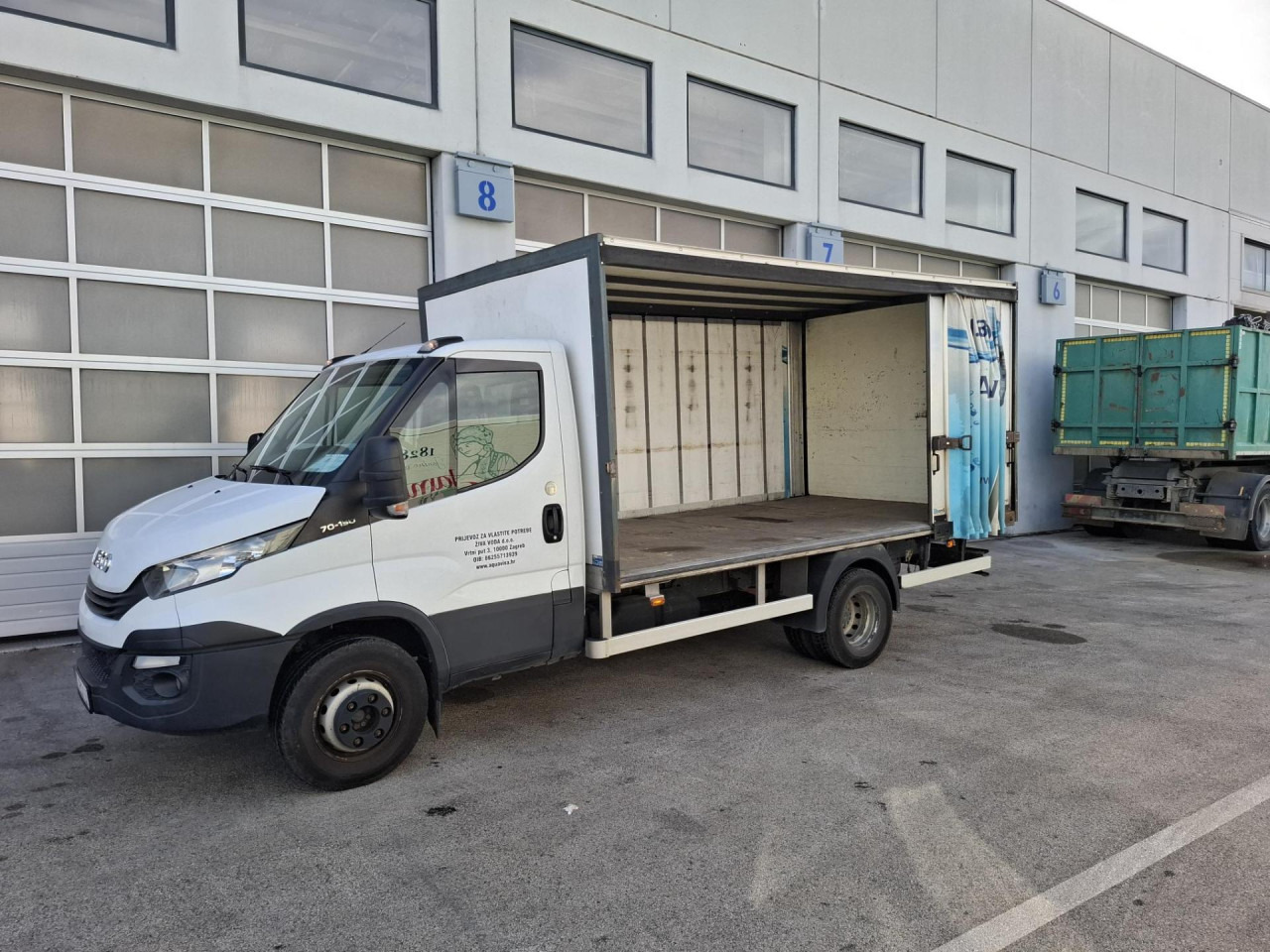 IVECO Daily 70C15 - Furgoneta con lona: foto 5 IVECO Daily 70C15 - Furgoneta con lona: foto 5