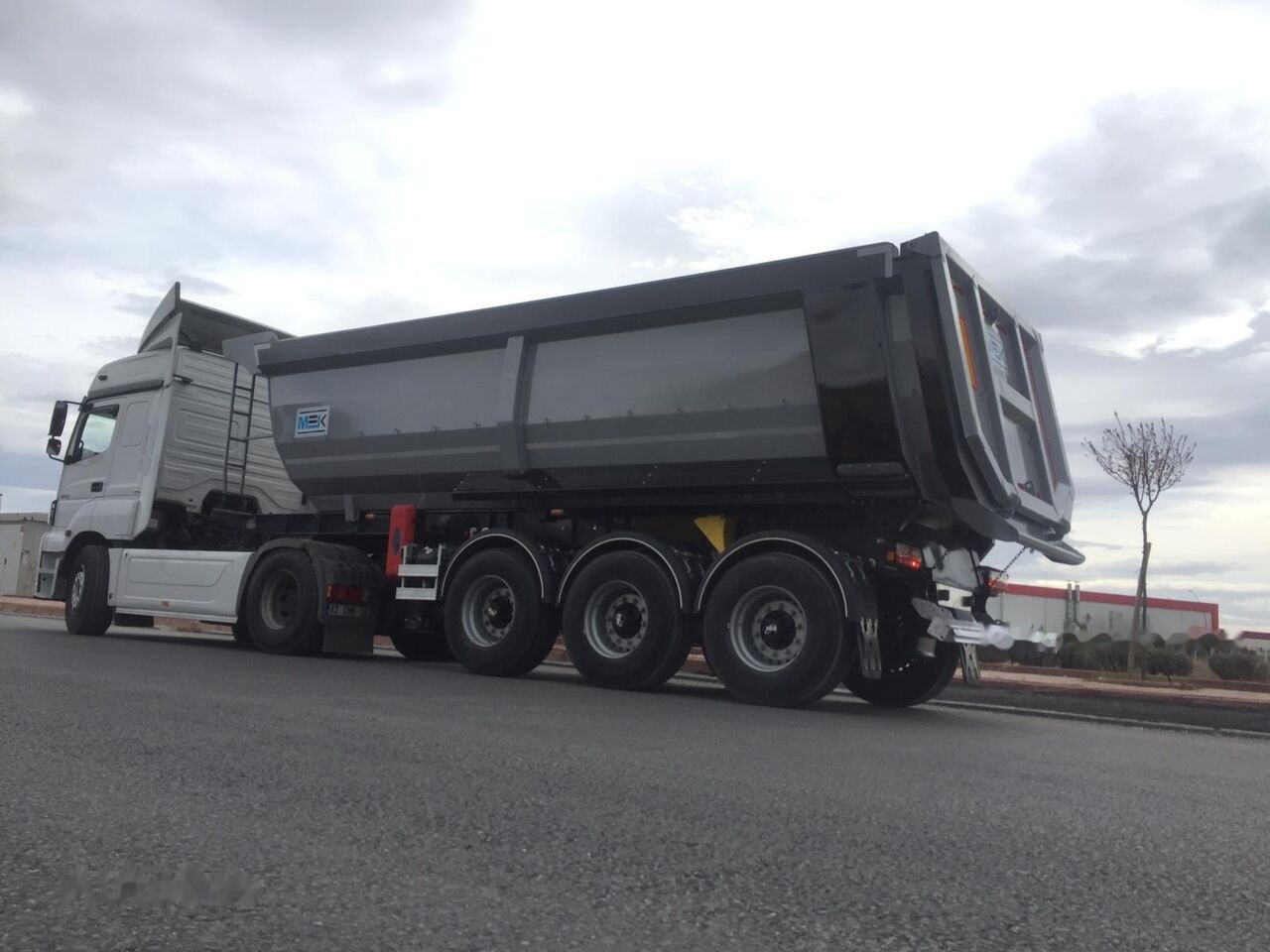 Scorpion Trailer 2024 NEW (MANUFACTURER COMPANY) - Semirremolque volquete: foto 1 Scorpion Trailer 2024 NEW (MANUFACTURER COMPANY) - Semirremolque volquete: foto 1