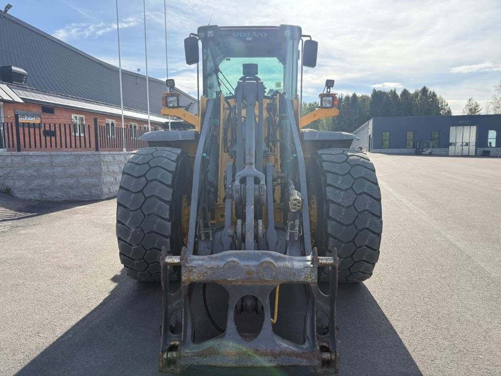 Volvo L 120 F - Cargadora de ruedas: foto 5 Volvo L 120 F - Cargadora de ruedas: foto 5