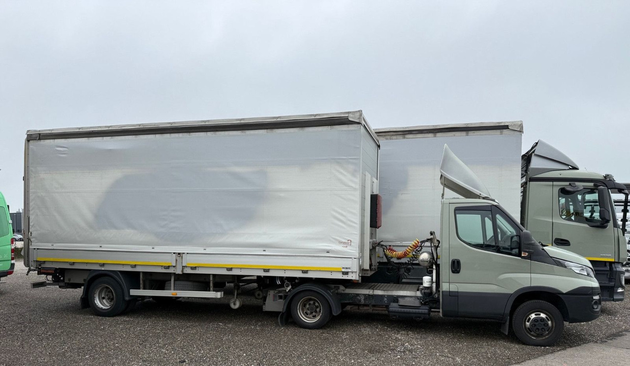 Iveco 50C18T Daily 4x2,E6,mit Auflieger Mobas 7.5 Lade - Cabeza tractora: foto 2 Iveco 50C18T Daily 4x2,E6,mit Auflieger Mobas 7.5 Lade - Cabeza tractora: foto 2