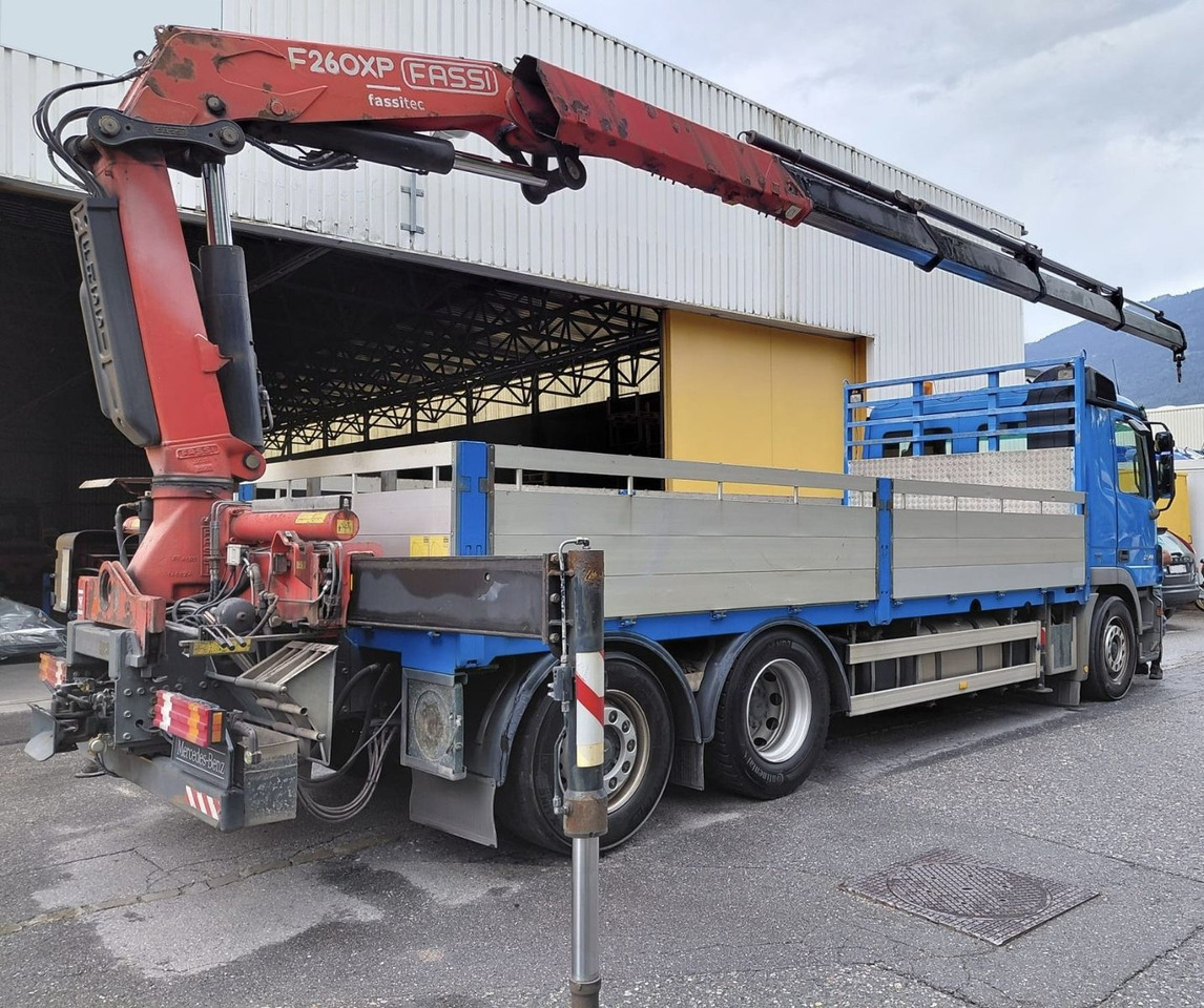 Mercedes-Benz Actros 2544 6x2, E5, EPS, Fassi F260XP, Retarder - Camión grúa: foto 3 Mercedes-Benz Actros 2544 6x2, E5, EPS, Fassi F260XP, Retarder - Camión grúa: foto 3
