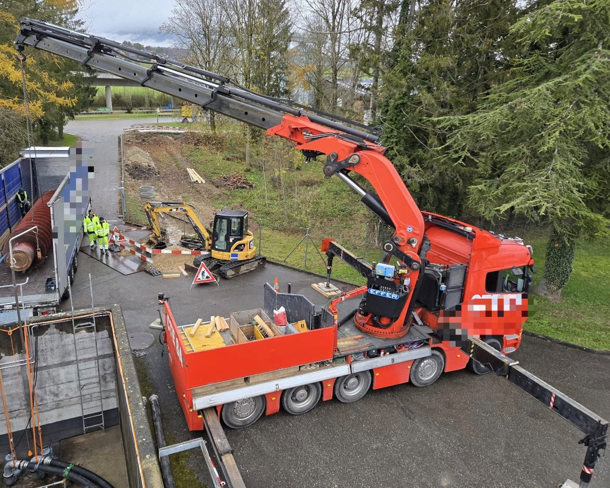 Scania R500 V8 LB10x4, E5, Effer 1750 8S, FLYJIB, 44m - Camión grúa: foto 3 Scania R500 V8 LB10x4, E5, Effer 1750 8S, FLYJIB, 44m - Camión grúa: foto 3