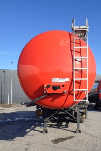 Schwarzmüller C203 / C12, 2 Kammern, Bitumen, 33'000L - Semirremolque cisterna: foto 2 Schwarzmüller C203 / C12, 2 Kammern, Bitumen, 33'000L - Semirremolque cisterna: foto 2
