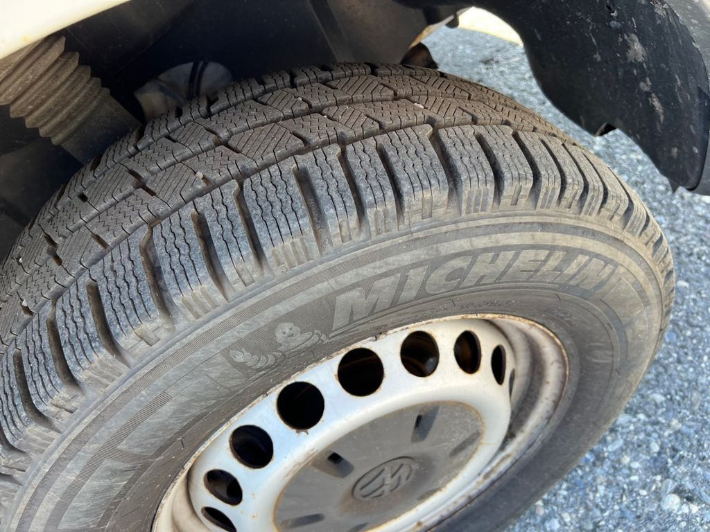 Furgoneta caja cerrada Volkswagen Crafter, 1.9, Ladebordwand, Klima: foto 6