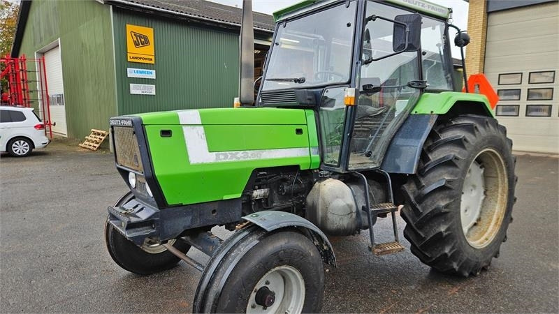Deutz-fahr DX 3.90 - Tractor: foto 2 Deutz-fahr DX 3.90 - Tractor: foto 2