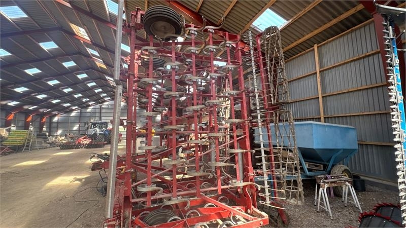 Kongskilde VM 3083-SS VM 3083 SS - Grada: foto 2 Kongskilde VM 3083-SS VM 3083 SS - Grada: foto 2