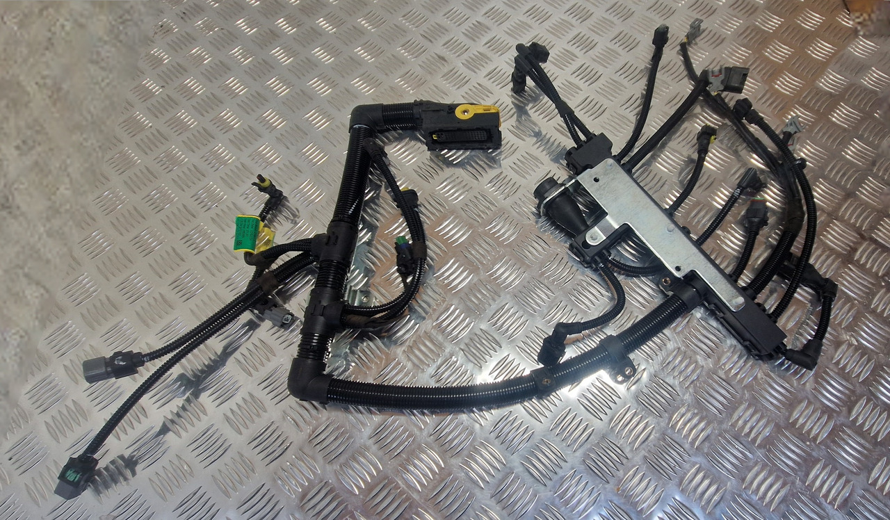 Engine Harness JCB 320/09953 T4 Final - Motor y piezas para Maquinaria de construcción: foto 3 Engine Harness JCB 320/09953 T4 Final - Motor y piezas para Maquinaria de construcción: foto 3