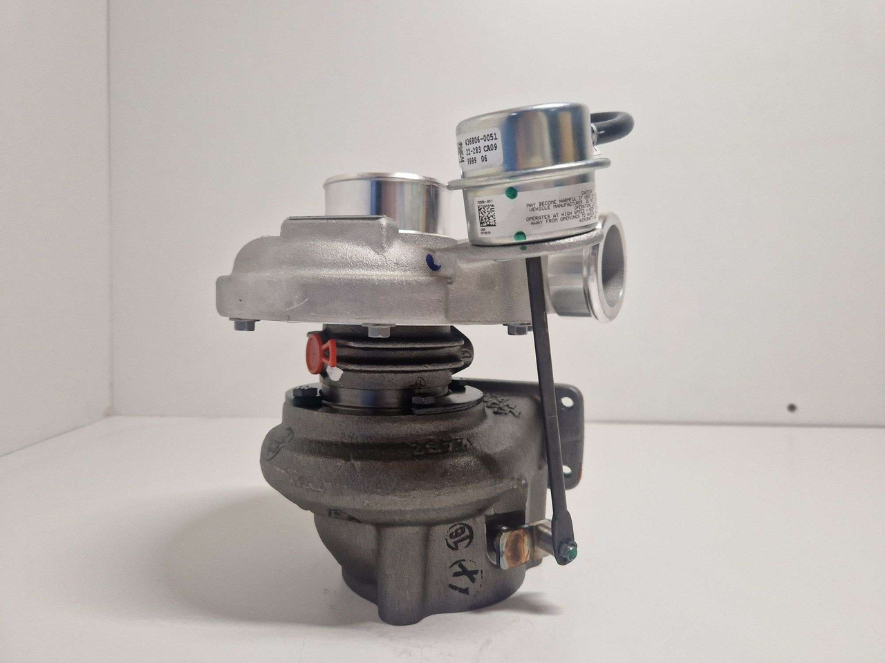 JCB 74kw mT3 Turbo Garrett Turbocharger 320/06161 / 762931-10 - Motor y piezas para Maquinaria de construcción: foto 3 JCB 74kw mT3 Turbo Garrett Turbocharger 320/06161 / 762931-10 - Motor y piezas para Maquinaria de construcción: foto 3