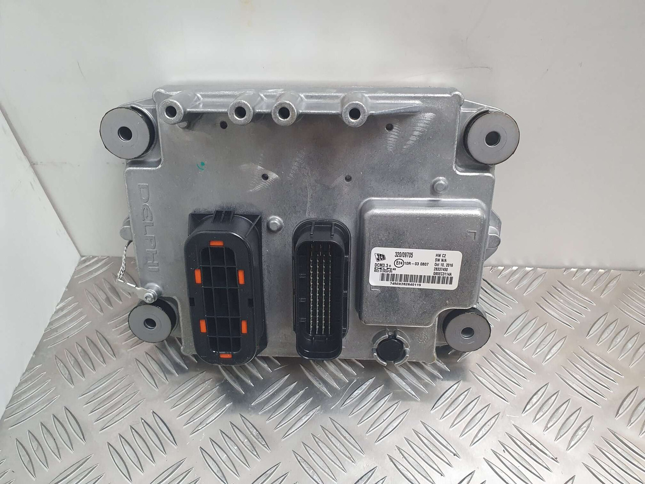 JCB blank ECU 320/09705 JCB ECM 444 T4 Delphi DCM3.3+ - Motor y piezas para Maquinaria de construcción: foto 2 JCB blank ECU 320/09705 JCB ECM 444 T4 Delphi DCM3.3+ - Motor y piezas para Maquinaria de construcción: foto 2