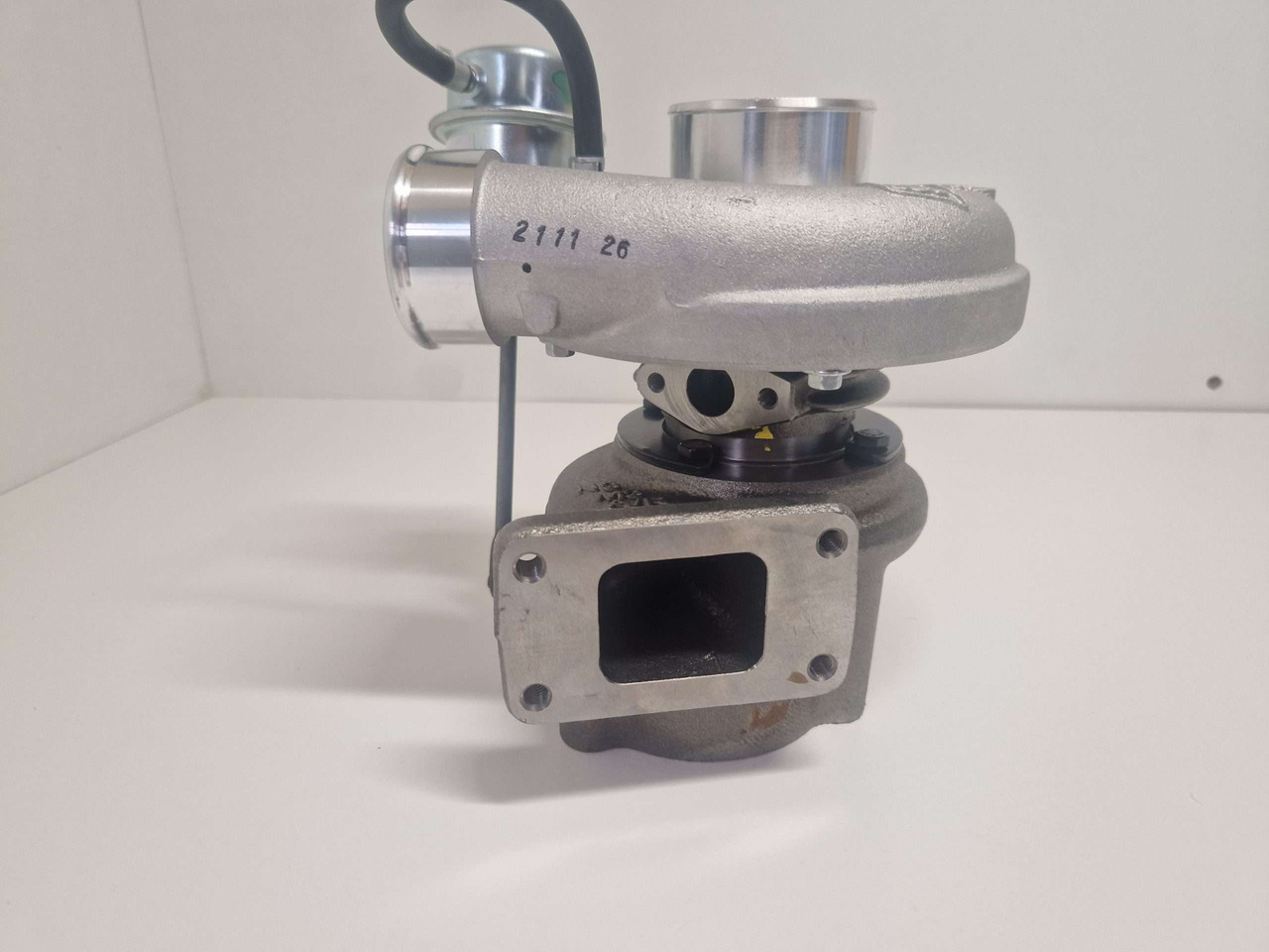 JCB turbocharger 320/06085 Garrett 85kw turbo - Motor y piezas para Maquinaria de construcción: foto 2 JCB turbocharger 320/06085 Garrett 85kw turbo - Motor y piezas para Maquinaria de construcción: foto 2