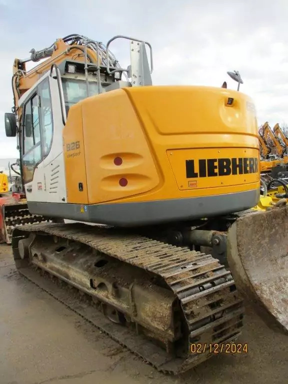 Excavadora de cadenas 2015 Liebherr R 926 Compact: foto 6 Excavadora de cadenas 2015 Liebherr R 926 Compact: foto 6