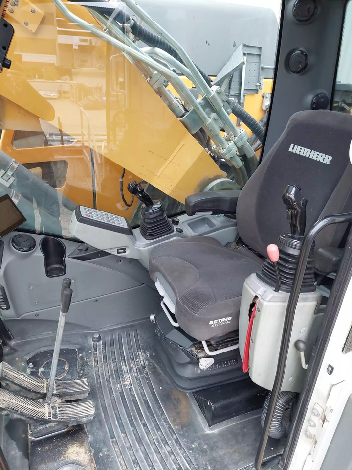 2018 Liebherr R 926Compact - Excavadora de cadenas: foto 5 2018 Liebherr R 926Compact - Excavadora de cadenas: foto 5