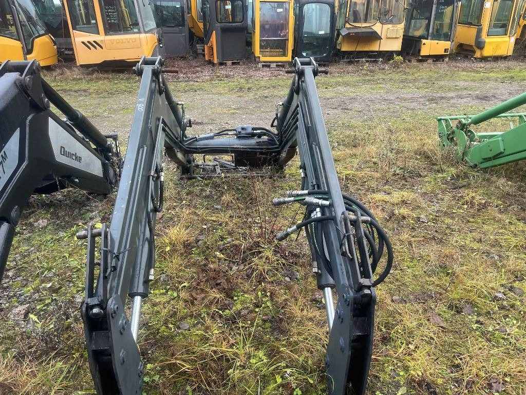 Ålö Quicke Q950 lastare - Cargador frontal para tractor: foto 4 Ålö Quicke Q950 lastare - Cargador frontal para tractor: foto 4