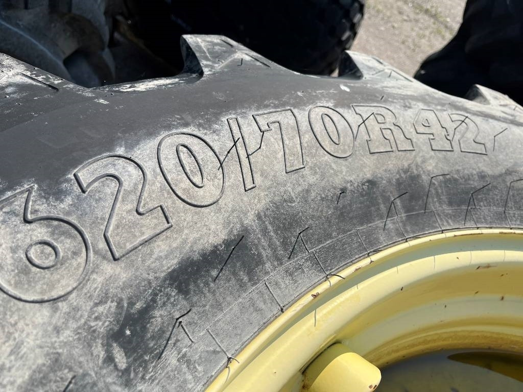 BKT 620/70R42 John Deere 7930 - Neumático para Maquinaria agrícola: foto 5 BKT 620/70R42 John Deere 7930 - Neumático para Maquinaria agrícola: foto 5
