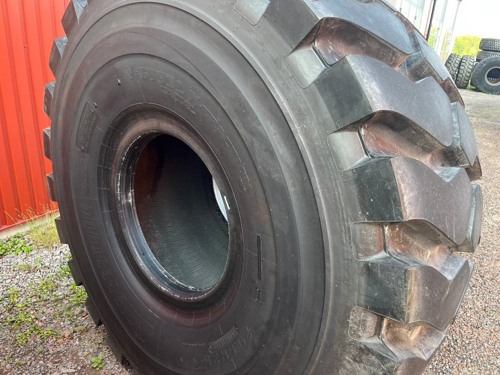 Bridgestone 29,5R25 Nya däck New Tyre - Rueda completa: foto 4 Bridgestone 29,5R25 Nya däck New Tyre - Rueda completa: foto 4