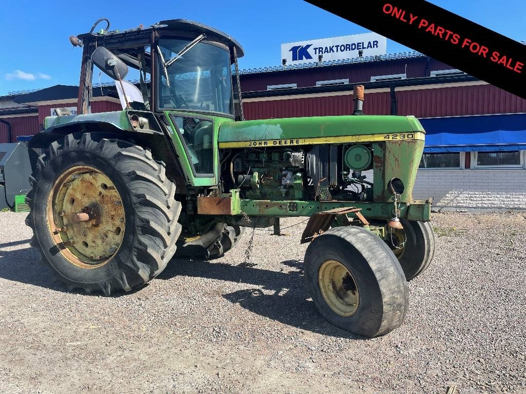 John Deere 4230 Dismantled. Only spare parts - Tractor: foto 1 John Deere 4230 Dismantled. Only spare parts - Tractor: foto 1