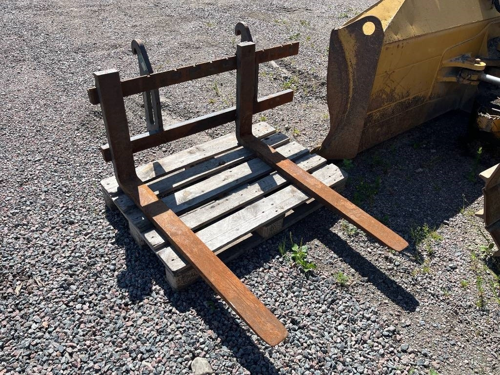 Pallgafflar Gaffelställ Volvo L25 L20 - Horquillas para Maquinaria de construcción: foto 2 Pallgafflar Gaffelställ Volvo L25 L20 - Horquillas para Maquinaria de construcción: foto 2